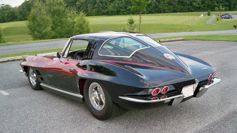 1963 corvette split window coupe